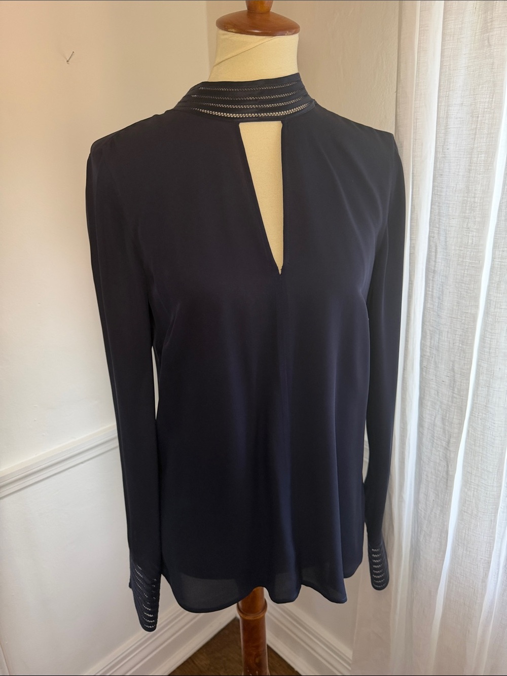 Veronica Beard Navy Keyhole tie back Long-Sleeve Blouse
